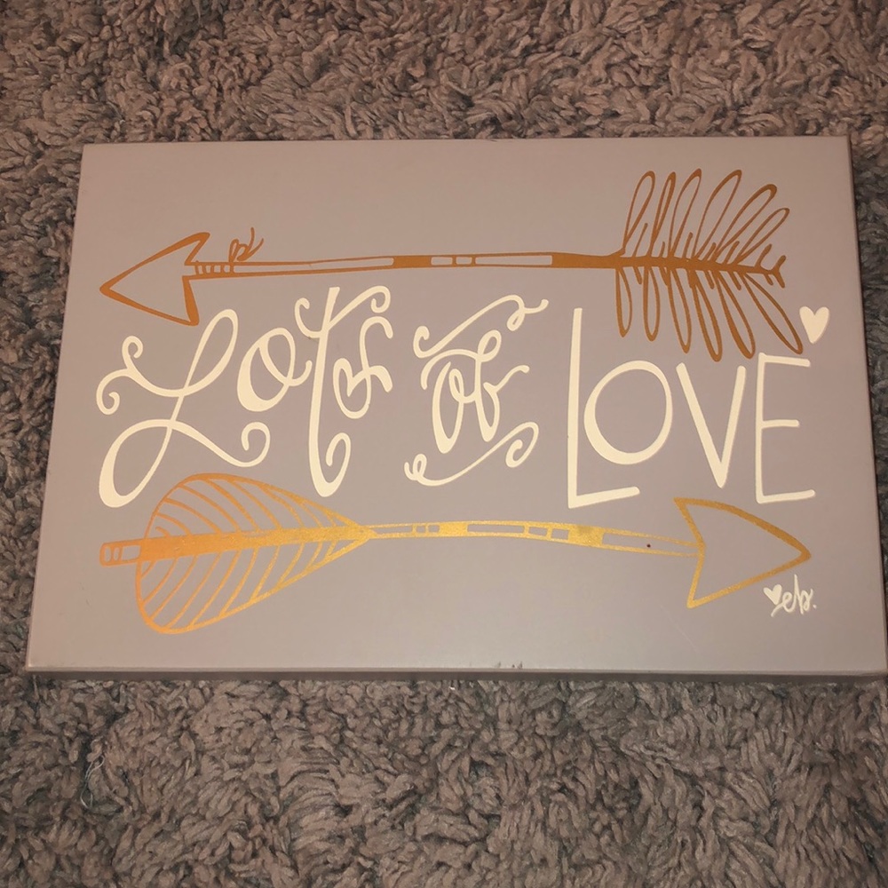 "Lots of Love" Wall Art